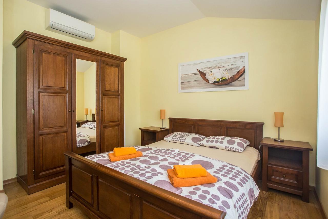 Apartment Stanko Vrvari Bagian luar foto