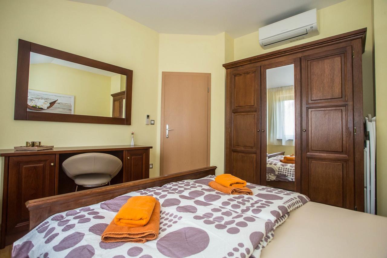 Apartment Stanko Vrvari Bagian luar foto