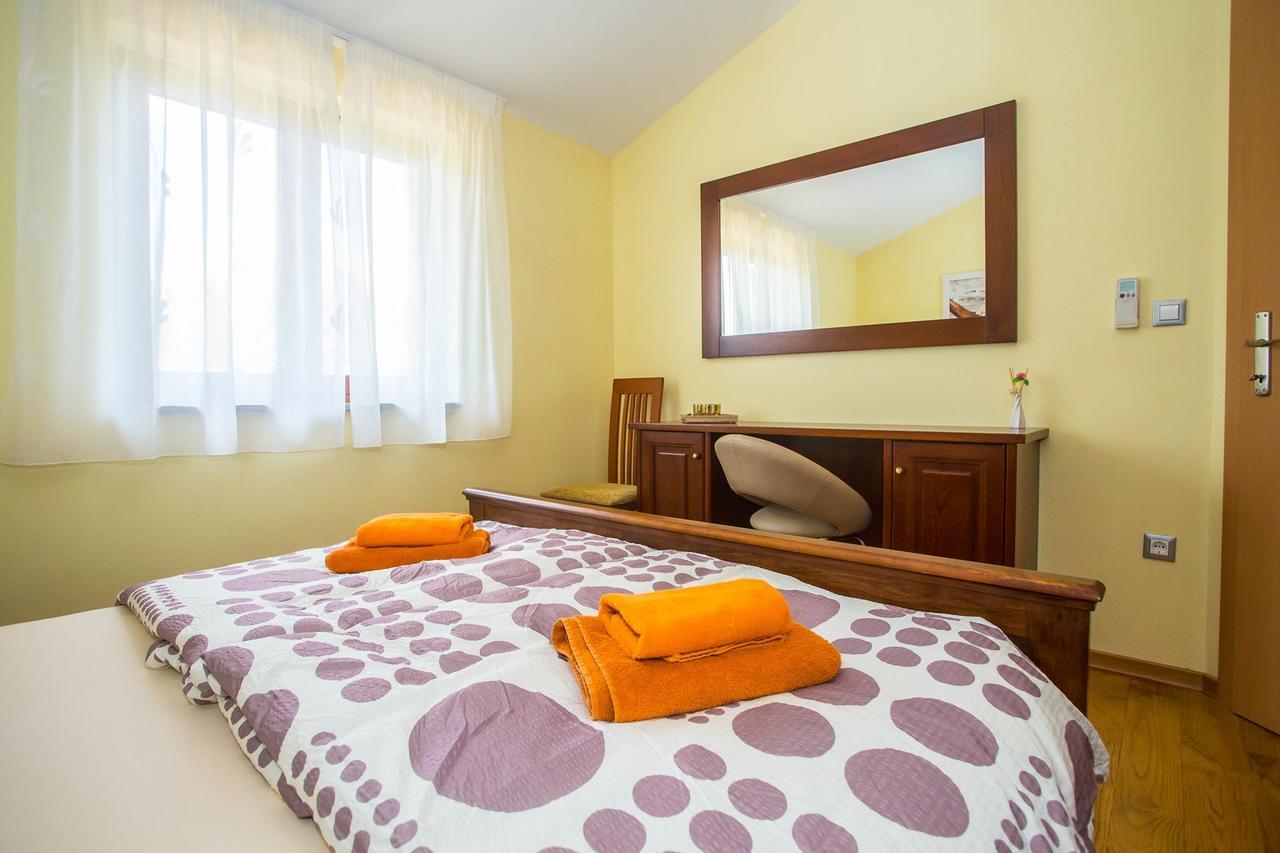 Apartment Stanko Vrvari Bagian luar foto